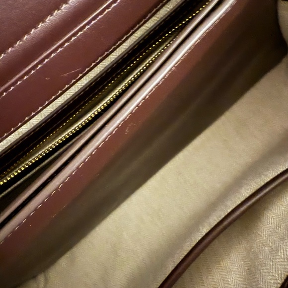 Tory Burch Britten Top Handle Patent Leather
Claret Red - Picture 6 of 8